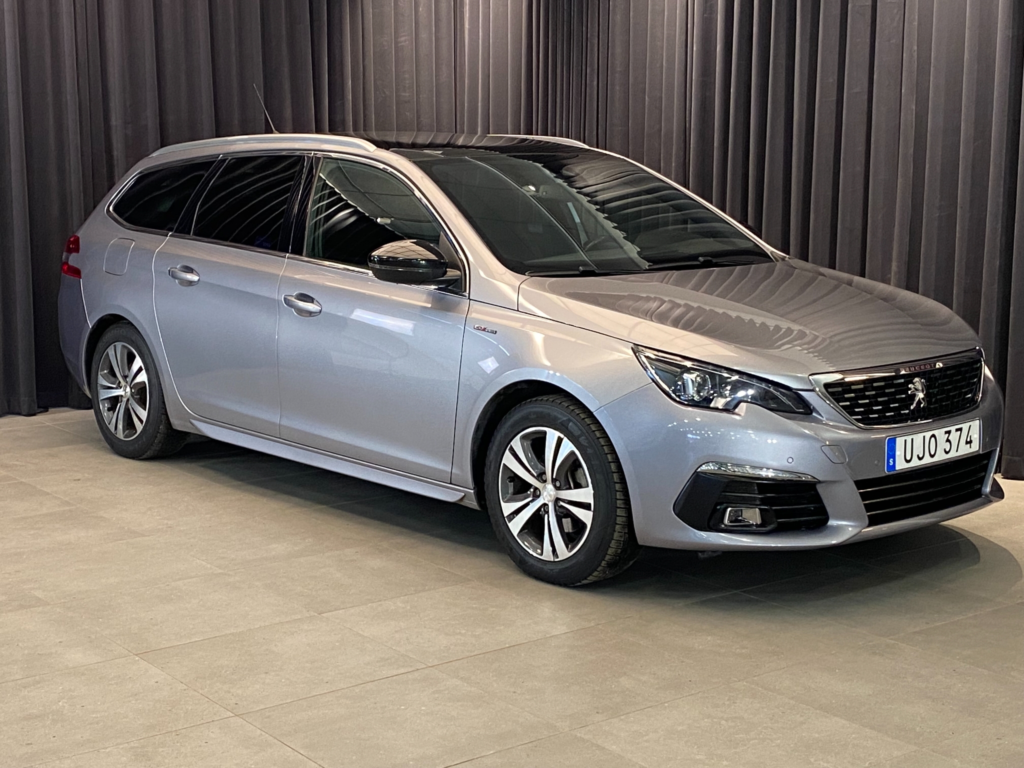 Peugeot 308 1.6 e-HDi 115 FAP Active 2014, bild 4/10