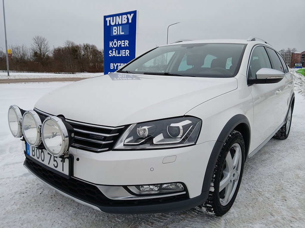 Volkswagen Passat Alltrack 2.0 TDI Auto 4-Mot/D-Värm/Drag