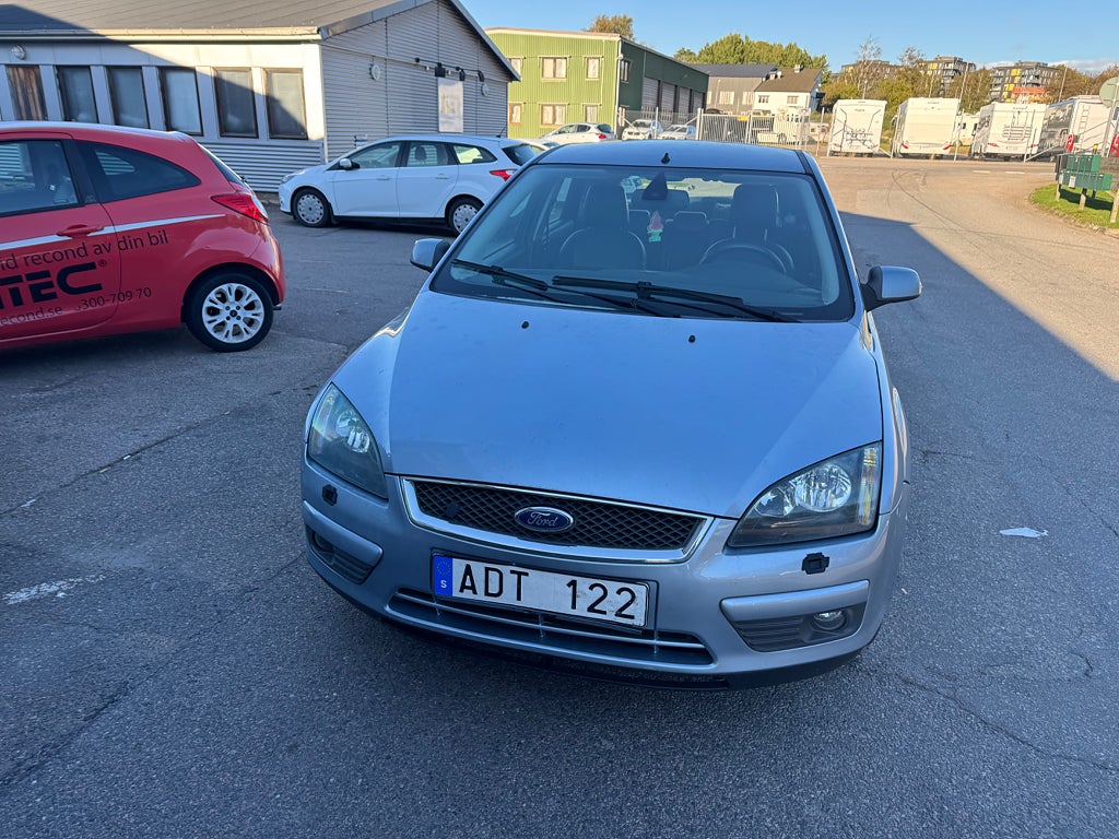 Ford Focus 5-dörrars 1.8 Flexifuel Euro 4