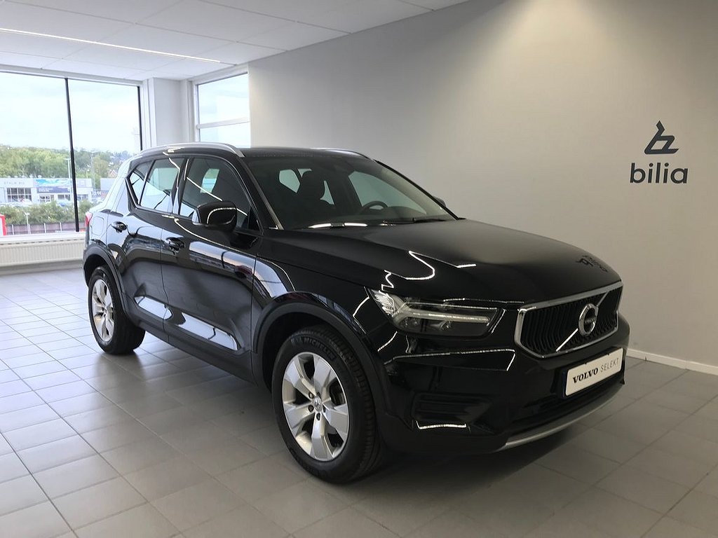 Volvo XC40 T2 FWD Momentum BLIS Navi Apple Carplay