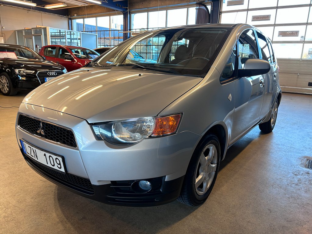 Mitsubishi Colt 1.3 95hk 5-D *1 ägare /LÅGA MIL & Välskött*