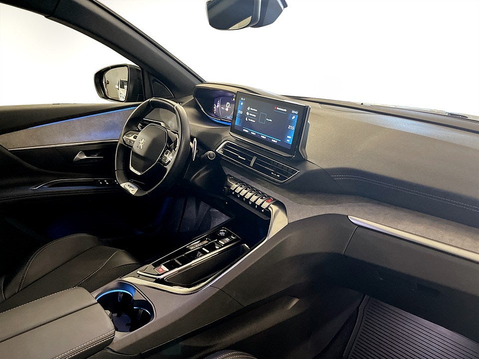 Bild på Peugeot 3008 GT 1.2 PT 130hk Aut - B-KAMERA, CARPLAY