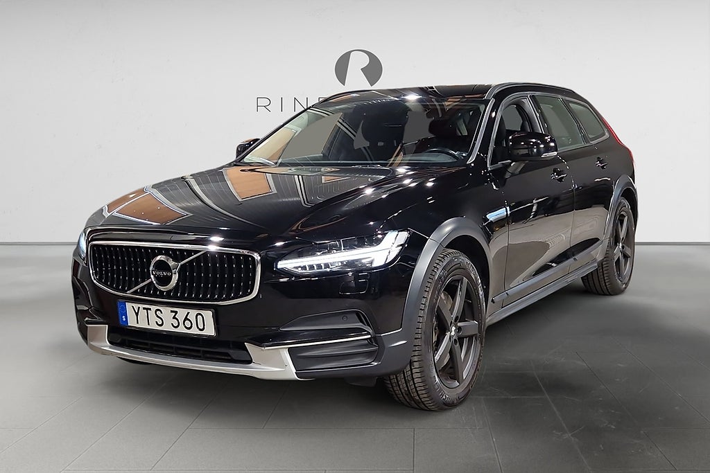 Volvo V90 Cross Country D4 190 HK AWD DRAG VOC KAMREM BYTT 