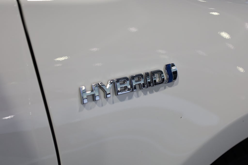 Toyota Yaris Hybrid e-CVT Active Kamera Blåtand Nyservad 2017