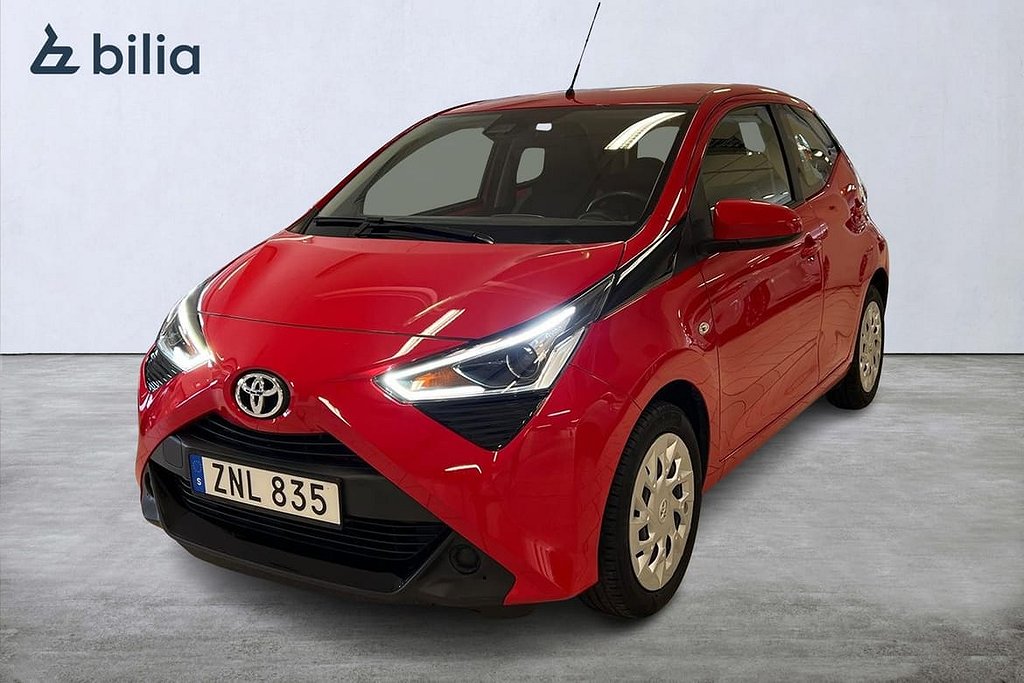 Toyota Aygo 1,0 5D MAN X-PLAY