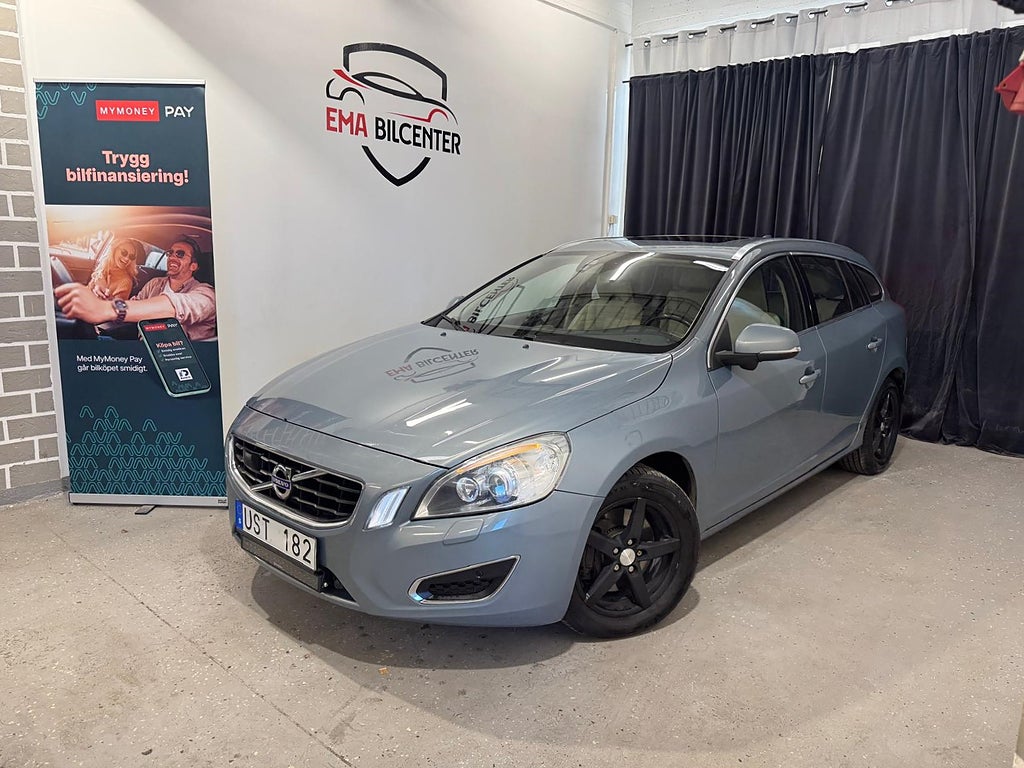 Volvo V60 D5 AWD Geartronic Summum|Taklucka