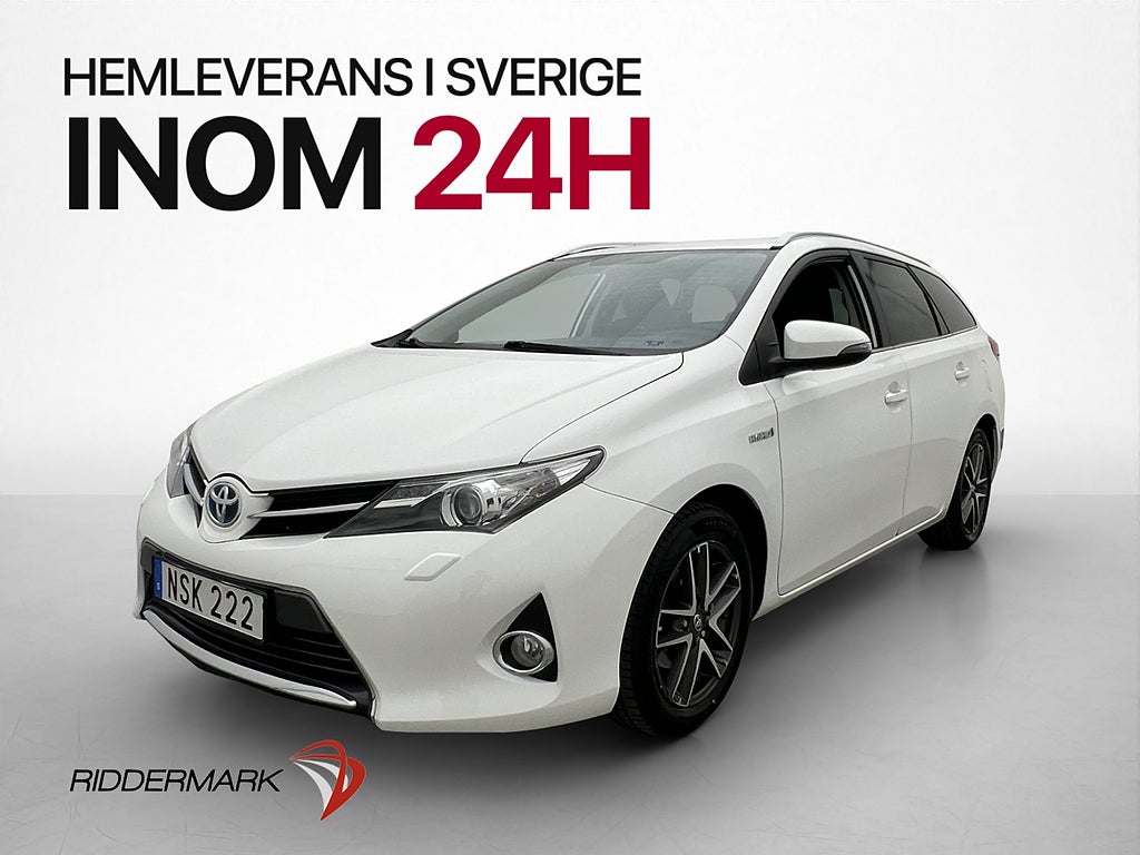 Toyota Auris Sports Hybrid e-CVT 136hk B-Kamera Halvskinn