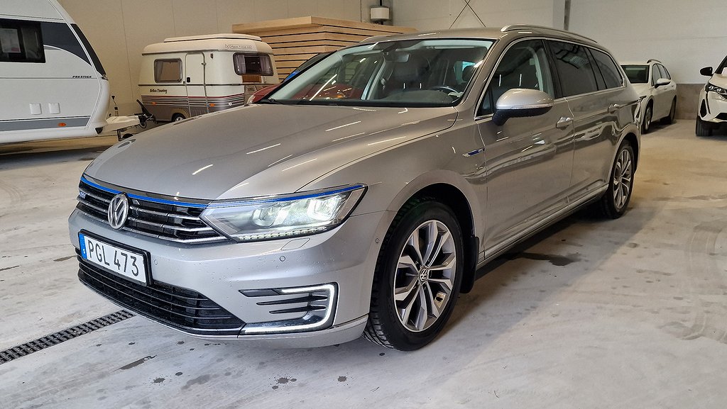 Volkswagen Passat Sportscombi GTE *Drag*Plug-in*NY ADRESS