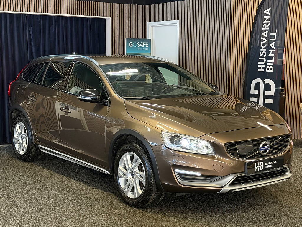 Volvo V60 Cross Country D4 Geartronic Summum Euro 6 Navi Drag