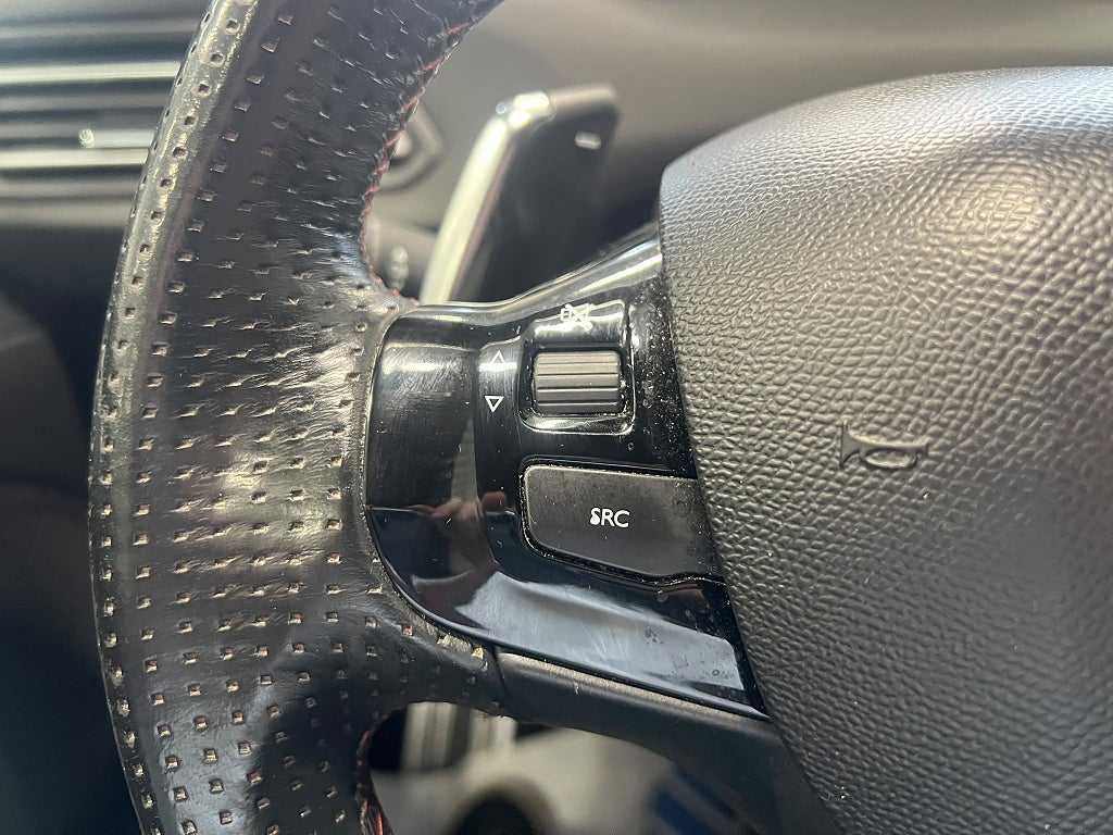 Peugeot 308 2015 - miniatyr 22