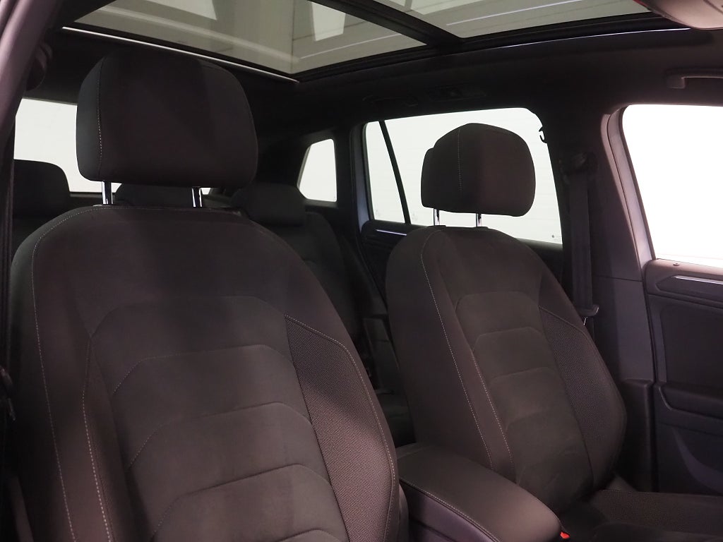 Volkswagen Tiguan TDI 190hk GT 4M R-Line |Drag|D-värm|Pano|Cockpit| 2019