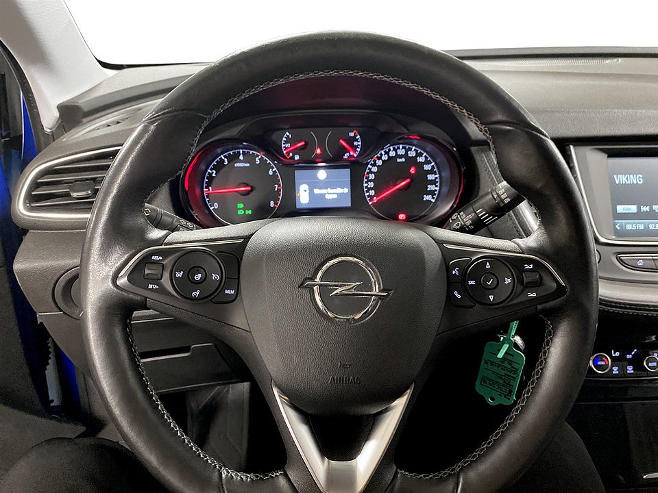Bild på Opel Grandland X Design Line 1.2 Turbo 130hk DRAG B-KAMERA