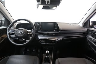 Halvkombi Hyundai i20 8 av 19