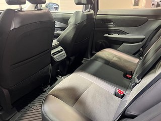 SUV Nissan Ariya 8 av 28