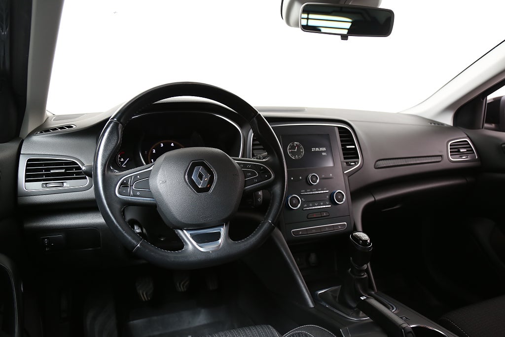 Renault Mégane 1,3 TCe 140hk Sport Tourer Navi Dragkrok 2019