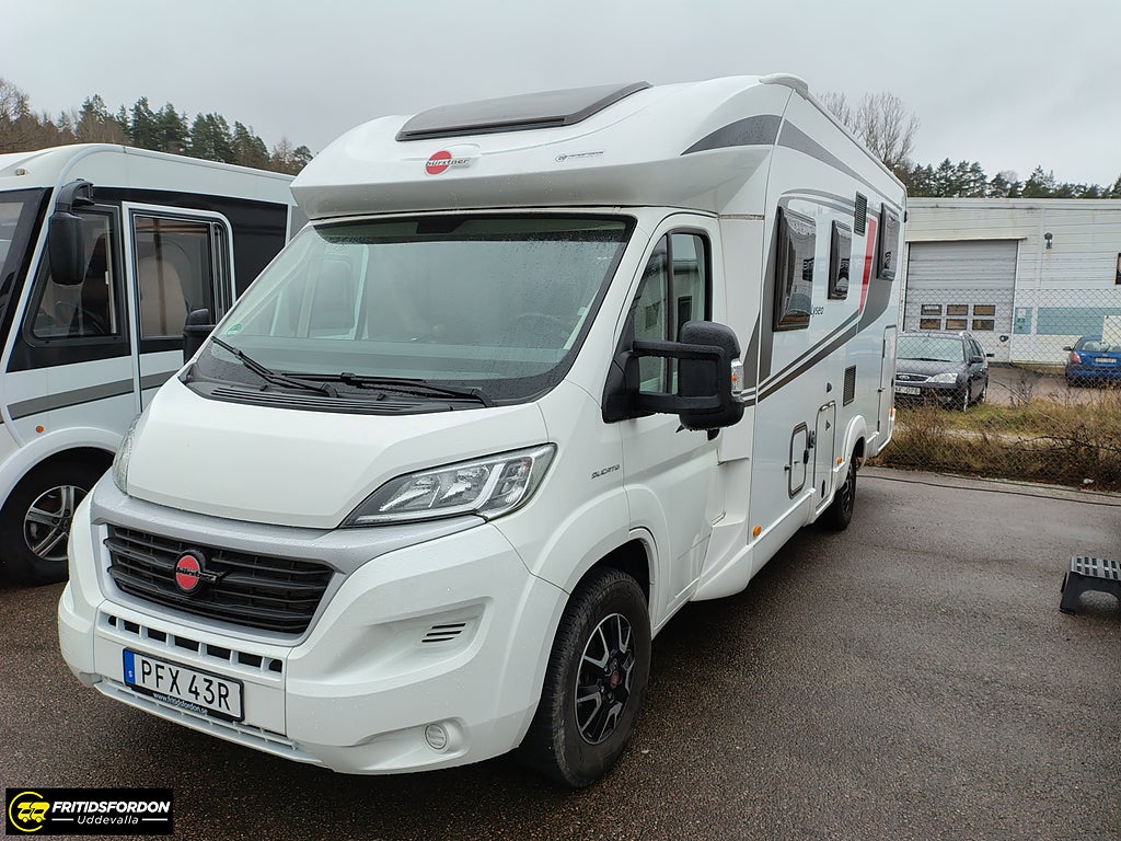 Bürstner T728 Lyseo, Automat