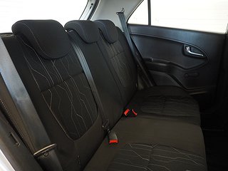 Halvkombi Kia Picanto 11 av 16