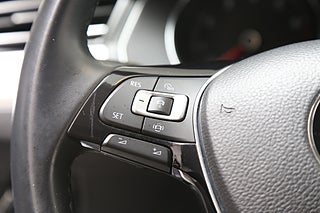 Kombi Volkswagen Passat 16 av 29