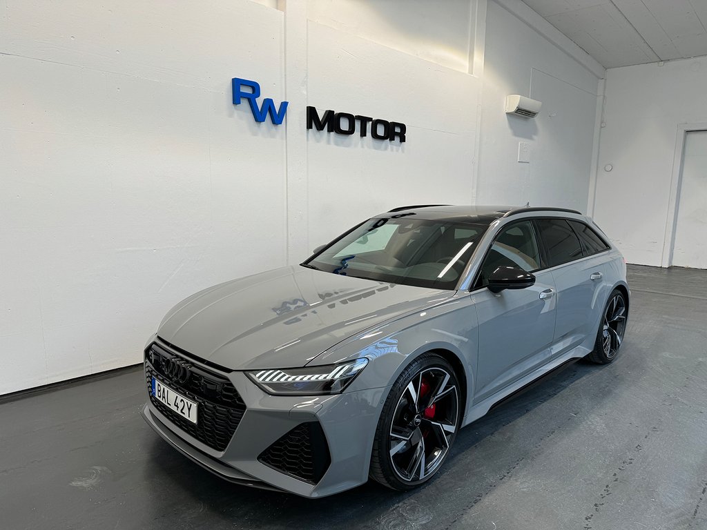 Audi RS6 Avant V8 600hk Drag Pano 360° P-värm Laser 22" B&O