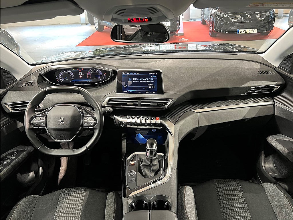 Bild på Peugeot 3008 Active Pack 1.2 PT 130hk - BACKKAMERA