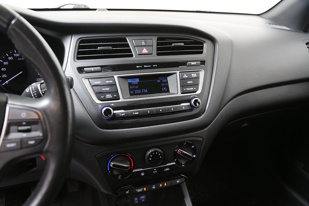 Hyundai i20 1,2 Move! 5D Bluetooth Dragkrok 2018