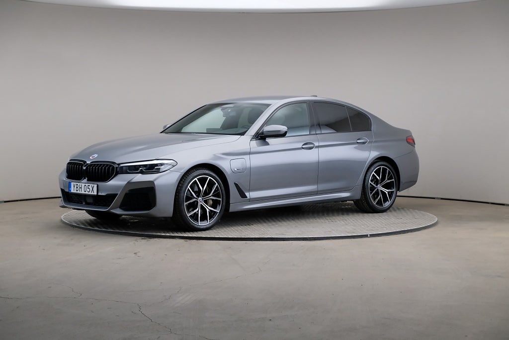 BMW 545 5 e 394hk xDrive M-Sport Drag H/K