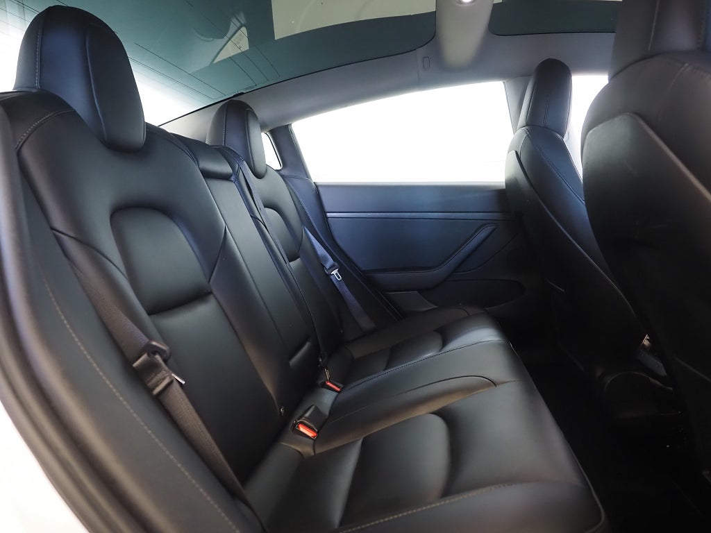 Tesla Model 3 Standard Range RWD 283hk Pano Navi Läder Moms 2023