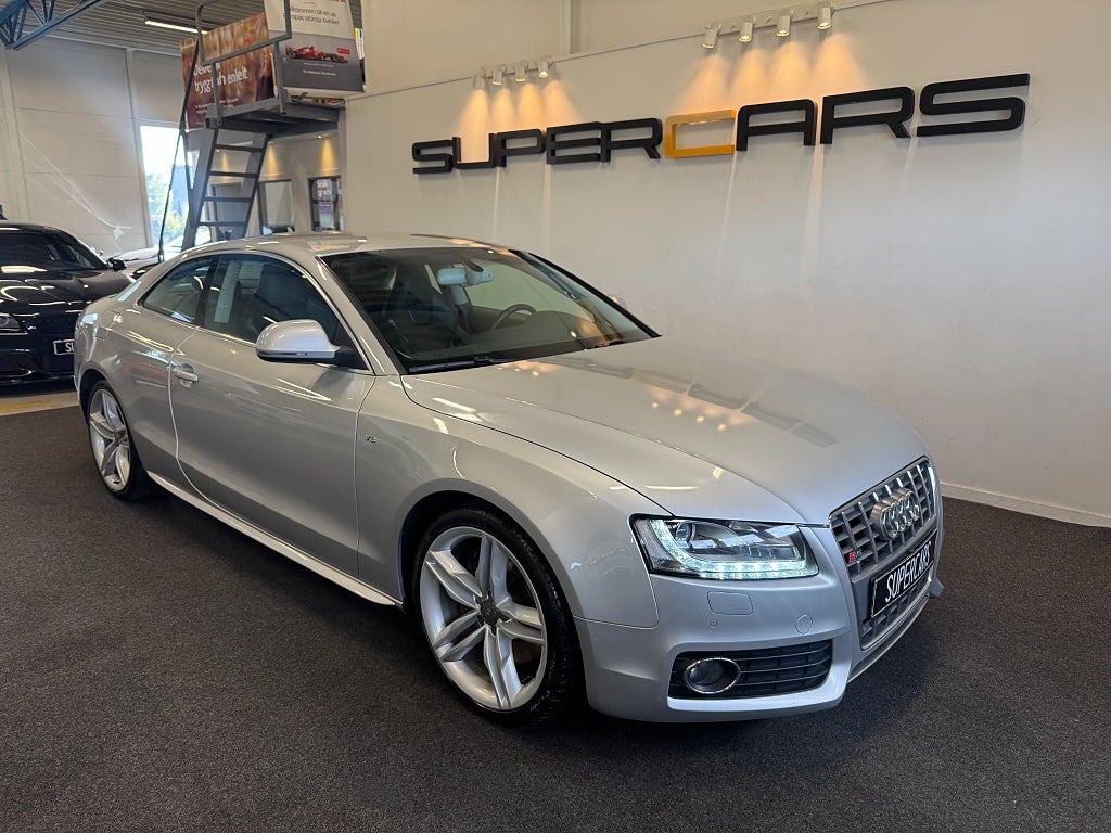 Audi S5 Coupé 4.2 FSI V8 Quattro B&O Navi 19"