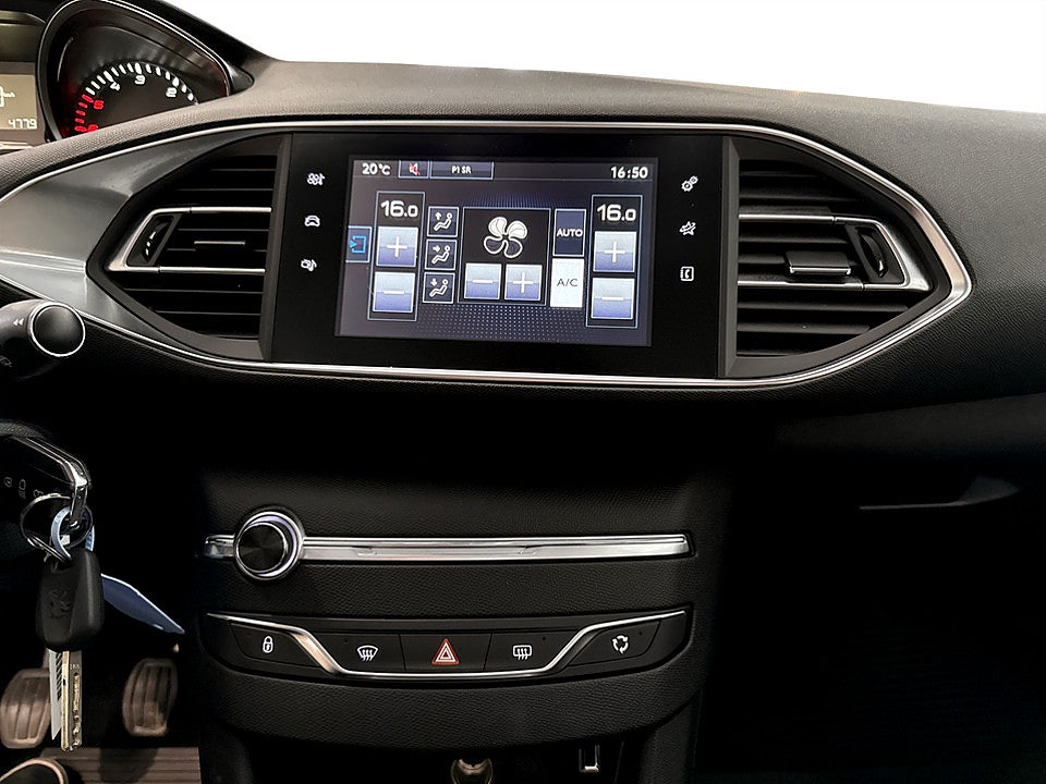 Bild på Peugeot 308 5D Active 1.6 HDi 92hk BACKSENSORER