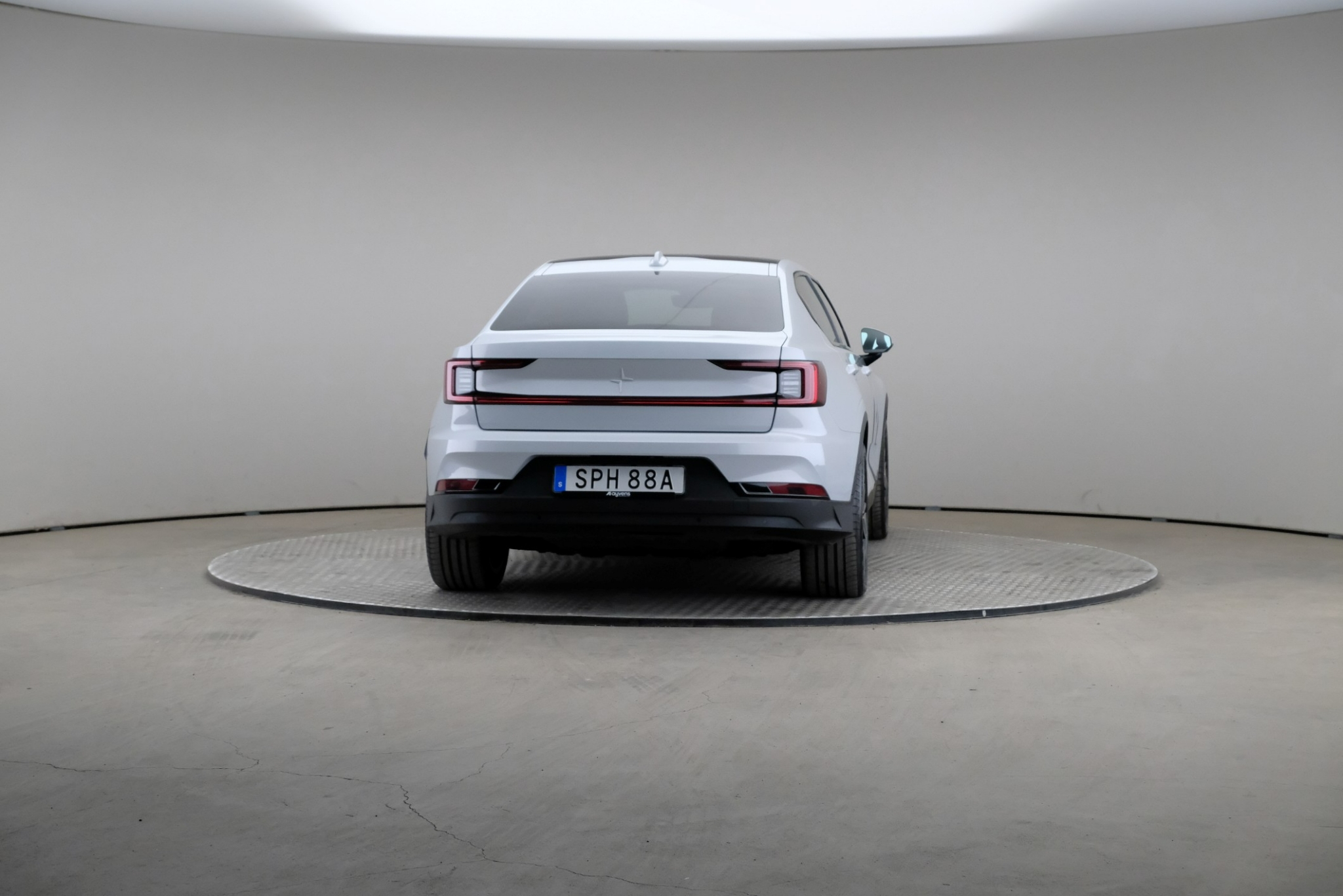Polestar 2 2023, bild 2/10