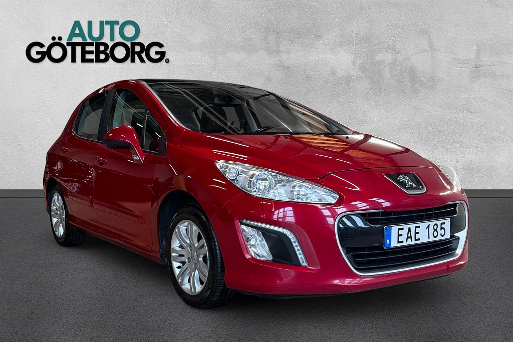 Peugeot 308 5-dörrar 1.6 e-HDi FAP EGS Automat Panorama Dragkrok