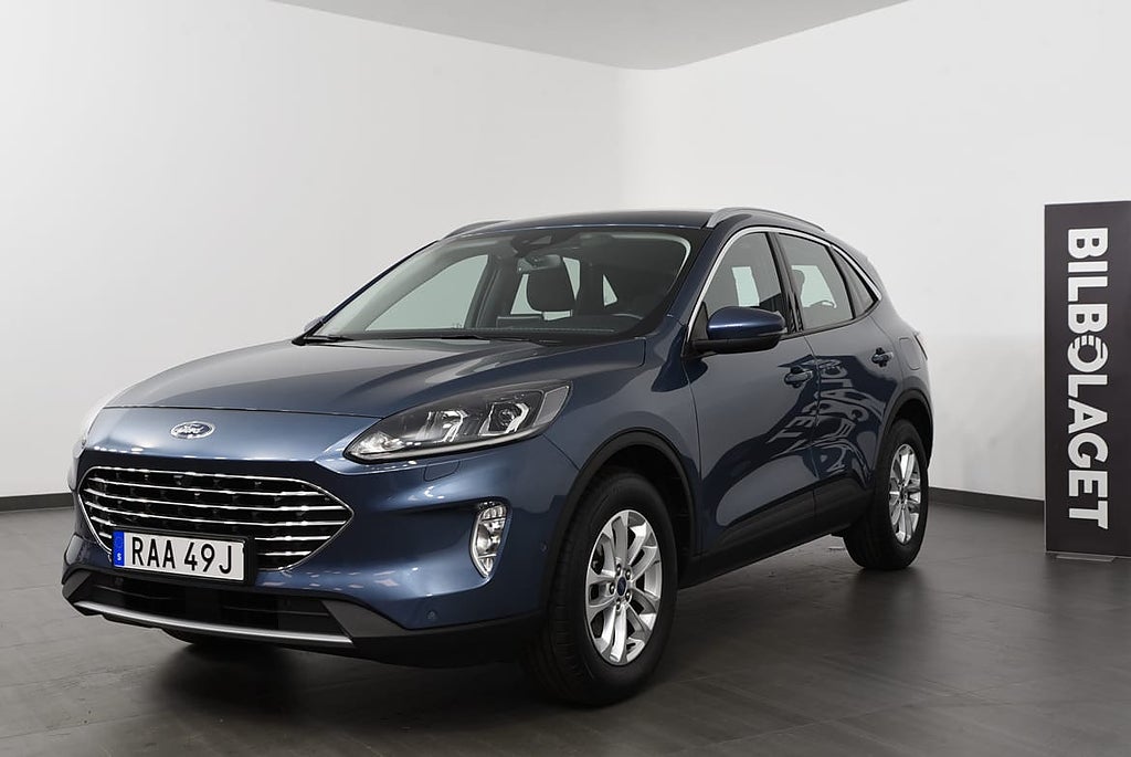 Ford Kuga 1.5 150 Titanium/Adaptiv farthållare/Rattvärmare/Backkam...