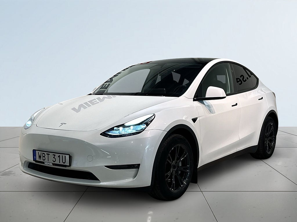 Tesla Model Y Long Range AWD Drag Pvärm Pano Skinn GPS Kamera SoV
