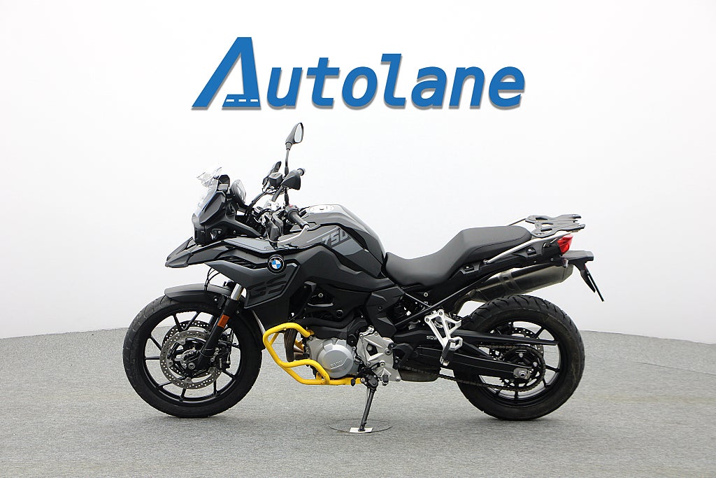 BMW F 750 GS* Tripple Black Endast 832mil