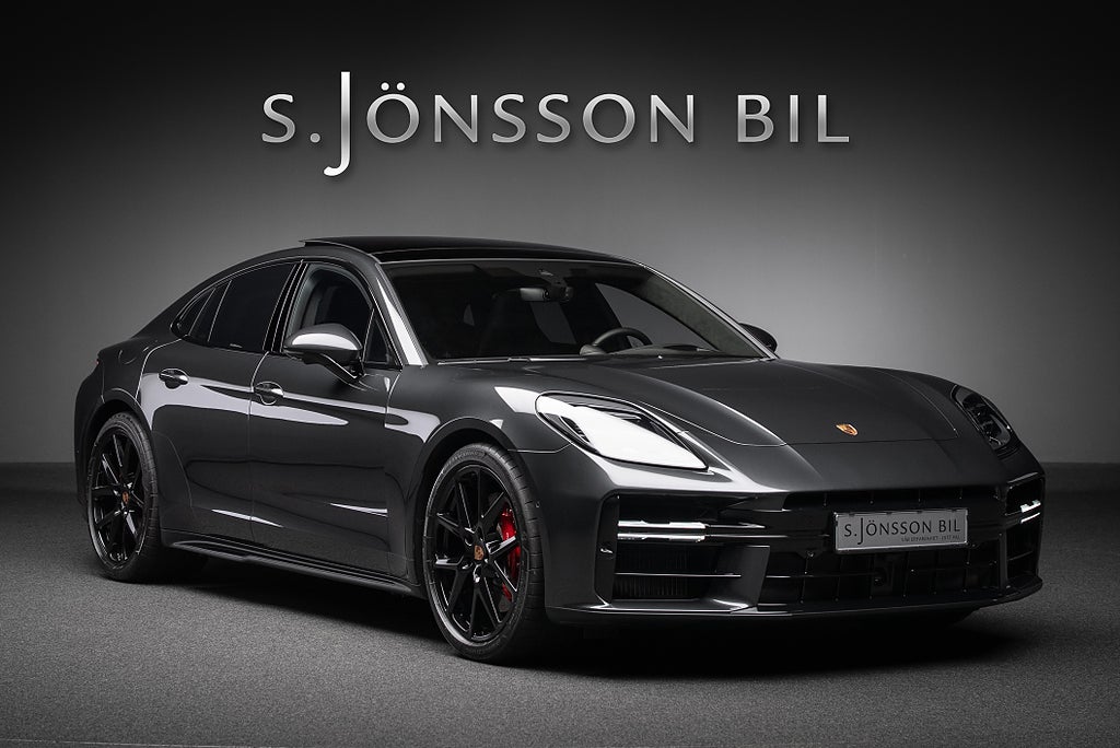 Porsche Panamera GTS V8 Biturbo / Extrautrustad för 377.900 kr