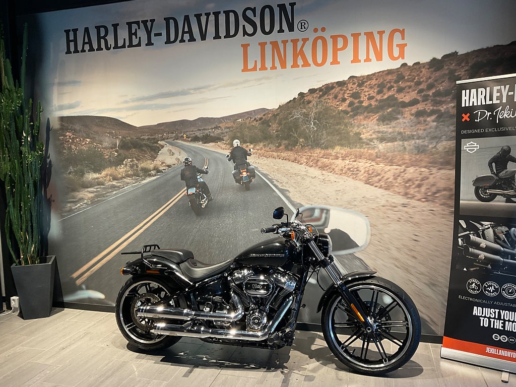 Harley-Davidson Breakout Jekill n Hyde 