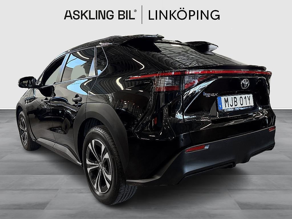 Toyota bZ4X 2025 - miniatyr 2