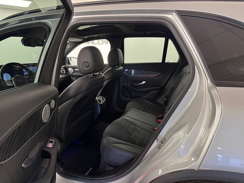 Mercedes-Benz GLC 2020 - miniatyr 12