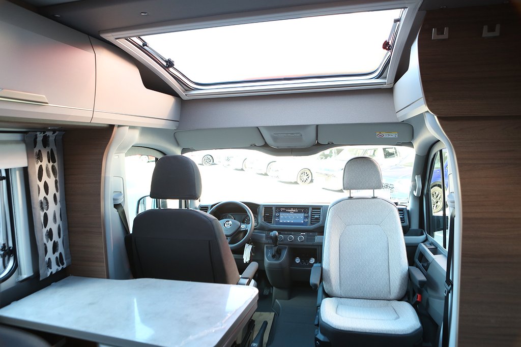 Knaus Van Ti 640 MEG Vansation AUT 177hk Långbäddar VW 2024