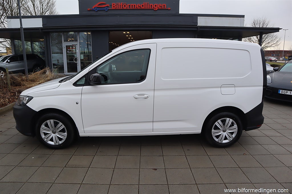 Volkswagen Caddy CARGO 1.5 TSI 116hk Momsbil Drag Skåpinredning 1 Ägare