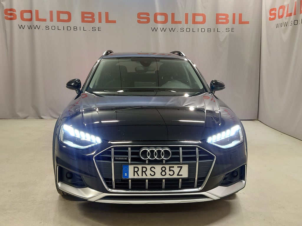Audi A4 2020 - miniatyr 2