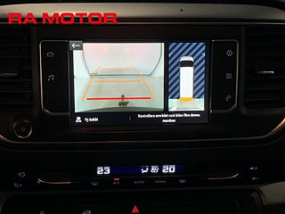 Transportbil - Skåp Opel Vivaro 14 av 21