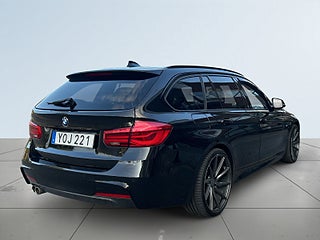 BMW 320D xDrive M Sport SoV-Däck/Drag/Rattvärm/Navi/Kamera/Psens – bild 6