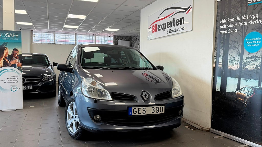 Renault Clio 5-dörrars Halvkombi 1.6 Euro 4|12933Mil|Automat