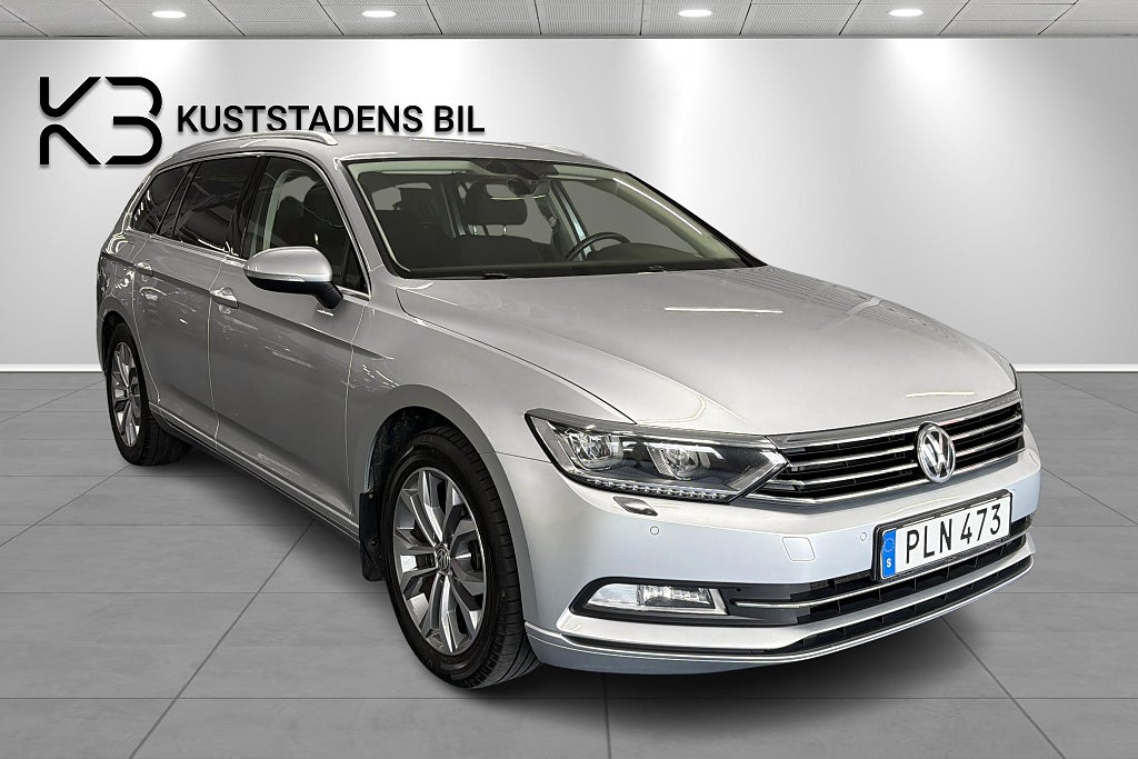 Volkswagen Passat Sportscombi 2.0 TDI Dragkrok Kamera Värmare SoV-däck