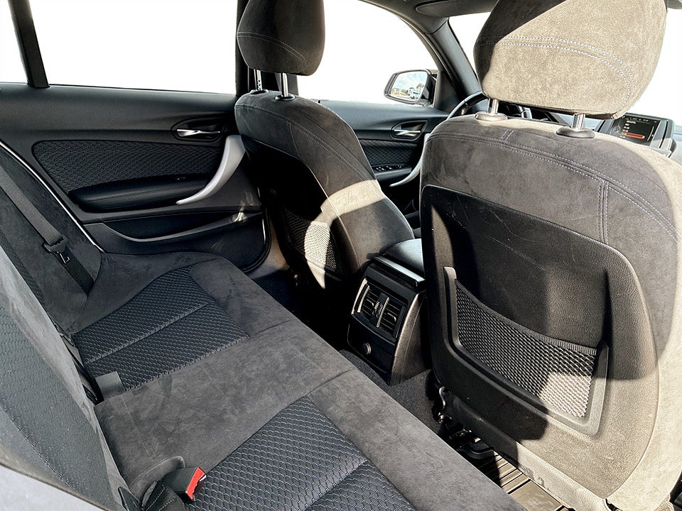 Bild på BMW 118i 5D M-Sport 136hk BACKSENSORER FARTHÅLLARE