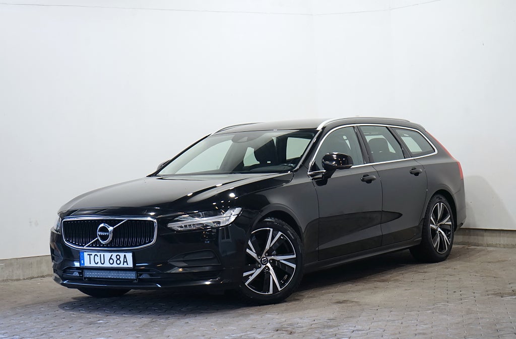 Volvo V90 D4 AWD Momentum Automat 190hk 4.99% Ränta