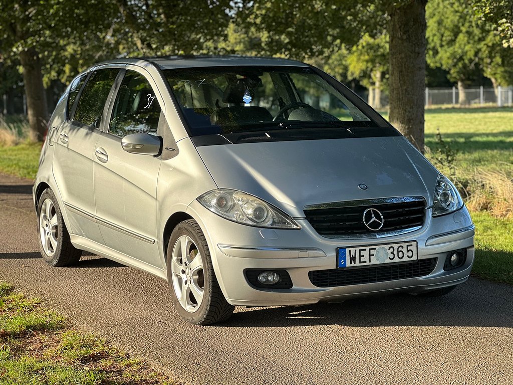 Mercedes-Benz A 200 Avantgarde Svensksåld, Skinn, Panorama, 