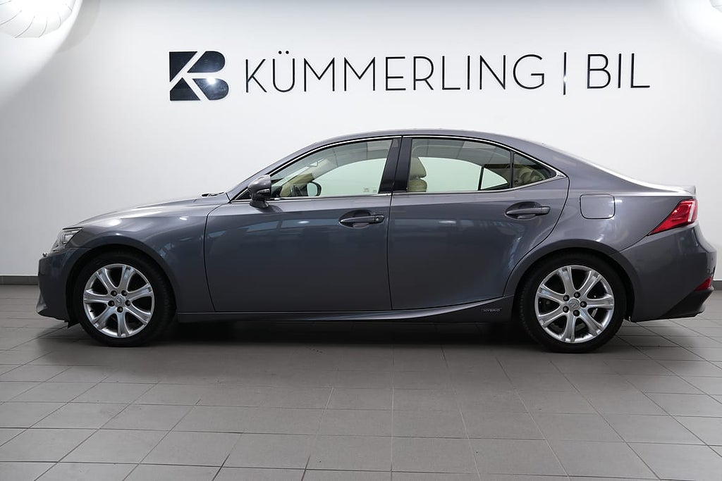 Lexus IS300H 300h 2.5 CVT 223hk Läder/Elstolar/Navi/Keyless