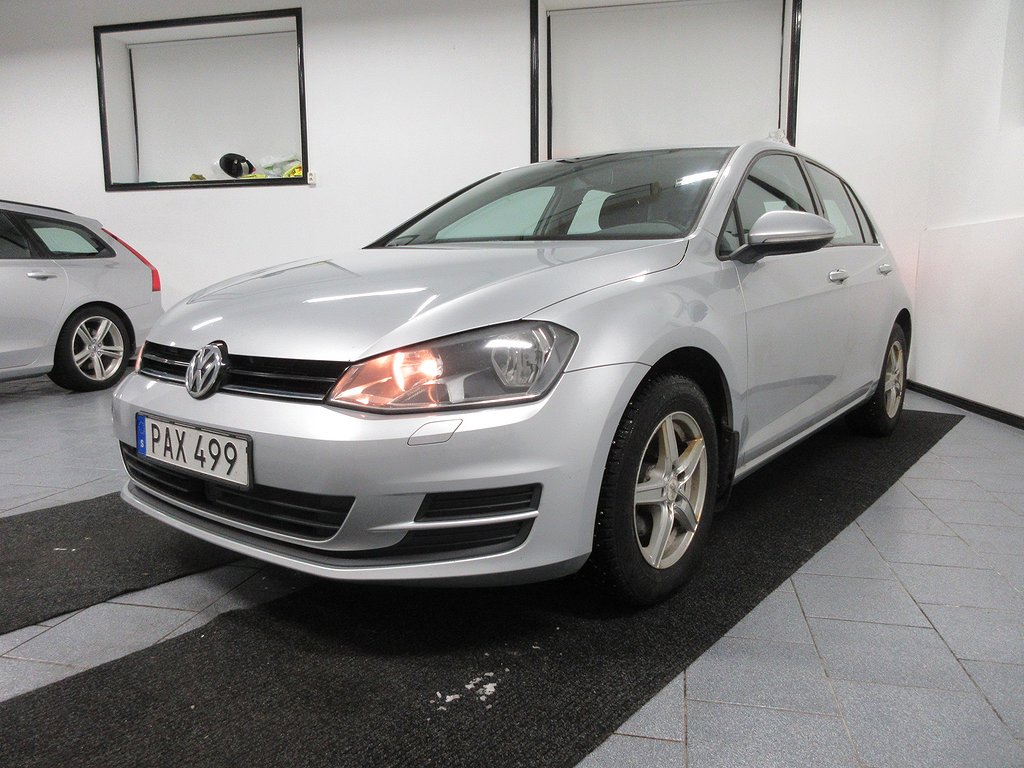 Volkswagen Golf 5-dörrar 1.2 TSI 110 hk BMT Base Euro 6 S/V 